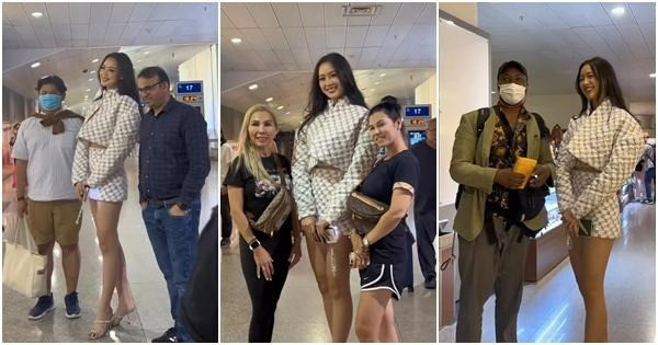 Hòa Minzy như người kiến khi đứng cạnh hoa hậu có chiều cao khủng nhất Việt Nam