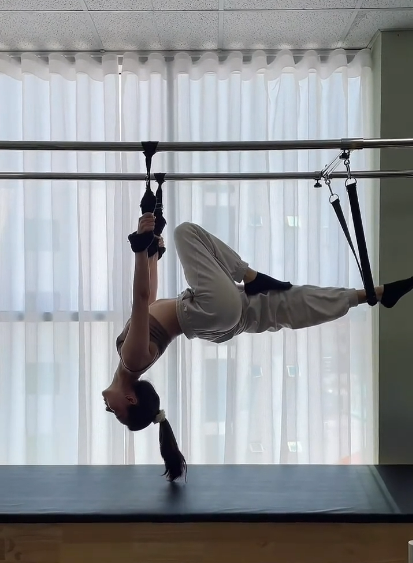 Midu khoe trọn vòng 2 giữa tin đồn mang thai với chồng thiếu gia ngành nhựa