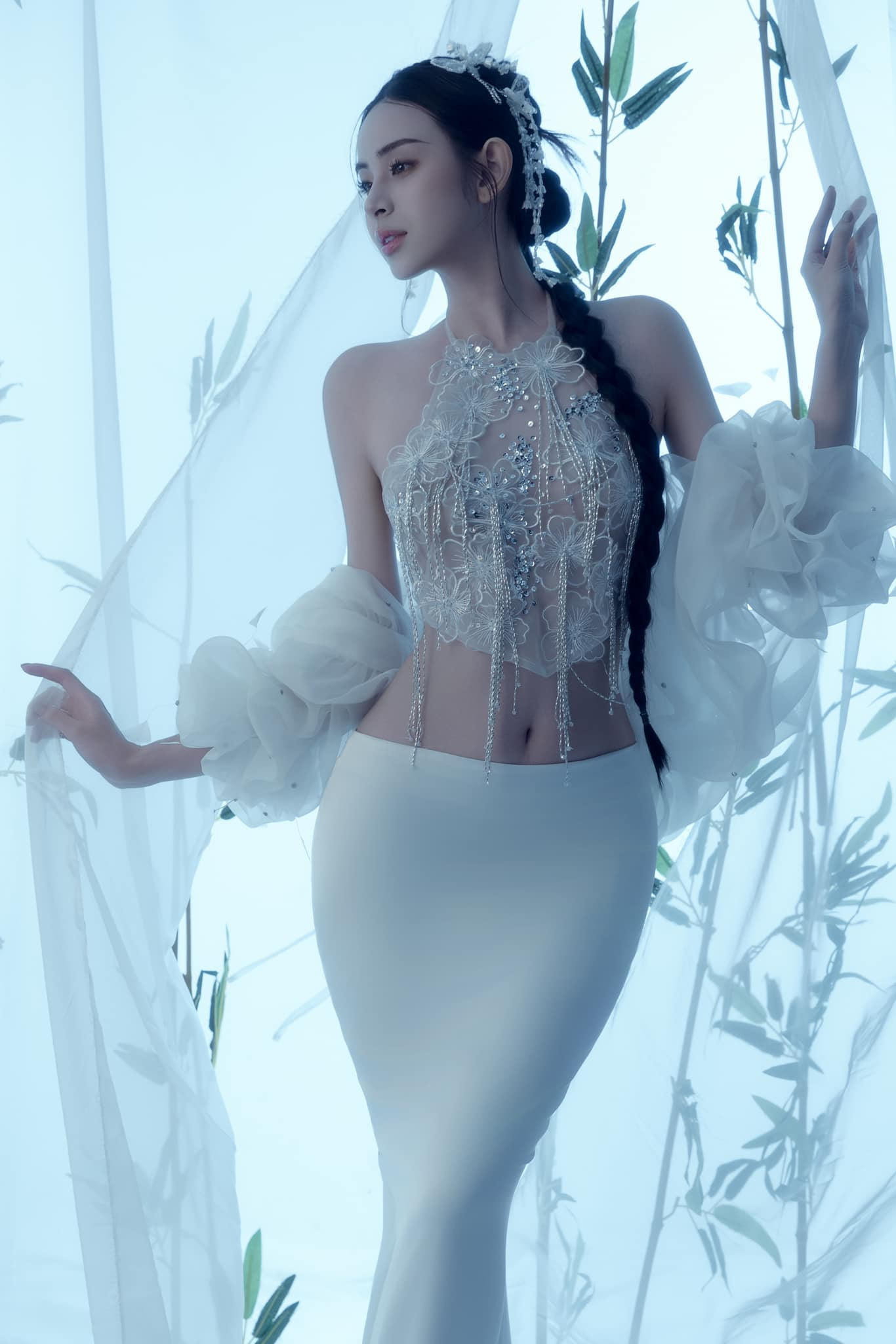 Người Mẫu Quê Hà Nam Vừa Làm Con Dâu Chủ Tịch Tập Đoàn Viettel Có Vòng Eo Siêu Gợi Cảm Người Mẫu Quê Hà Nam Vừa Làm Con Dâu Chủ Tịch Tập Đoàn Viettel Có Vòng Eo Siêu Gợi Cảm- Ảnh 7.