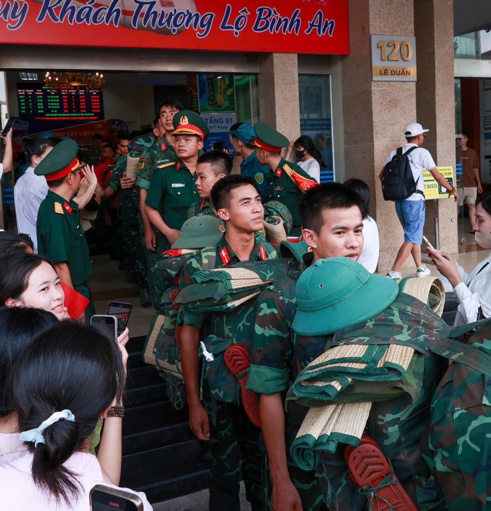 z6678684445042_aa03679b34eb6bb77108591c40518144 copy.jpg