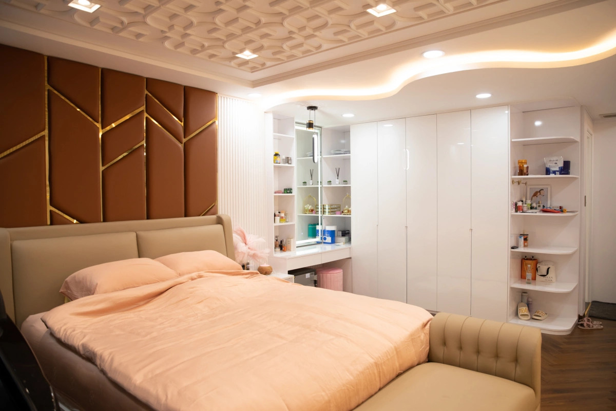 Nam Nghệ Sĩ Sở Hữu Nhà Mặt Tiền 6 Tầng 25 Tỷ Ở Quận Bình Tân, Có Con Riêng Với Fan, U50 Hướng Phật 4 1675996051