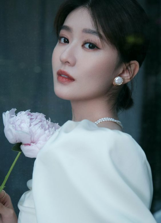 Đúng 6h sáng ngày mai, thứ Hai 9/6/2025, vận mệnh xoay vần, 3 con giáp như 'chuột sa chĩnh gạo', sự nghiệp thăng hoa, tiền bạc thoải mái tiêu xài - Ảnh 3