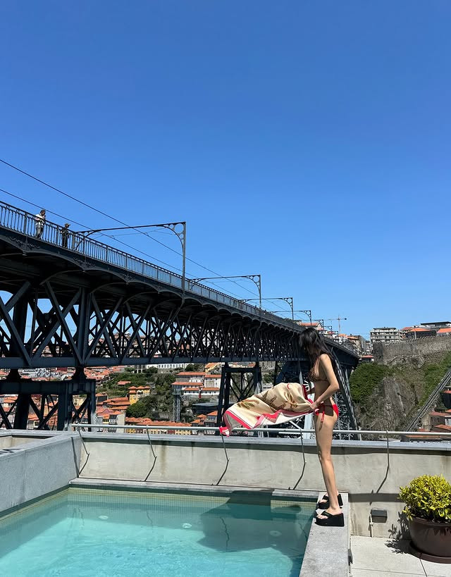 Hyomin (T-Ara) Xả Ảnh Bikini 'Đốt Mắt' Khán Giả: Idol U40 Mà 3 Vòng Sexy Cỡ Này! Hyominnn504041460185237317540118822005681533303504925N