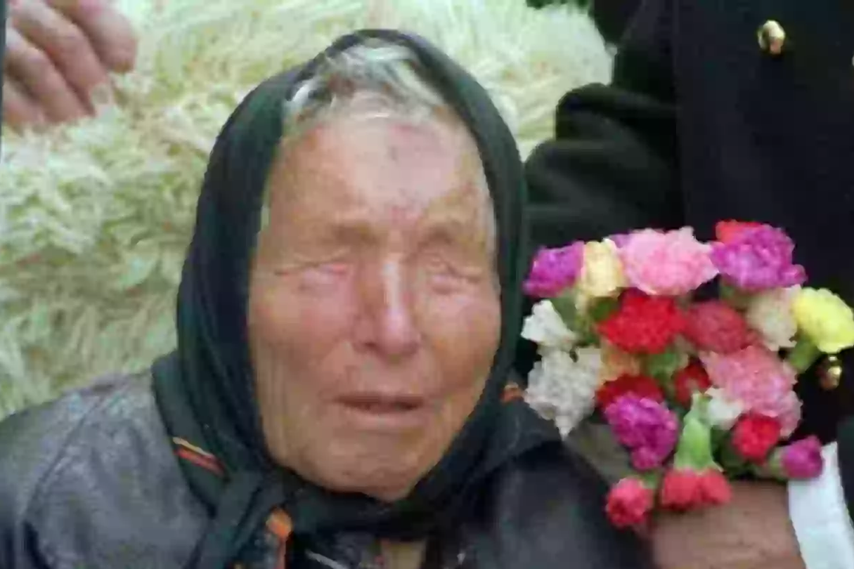 Lời tiên tri rúng động thế giới năm 2025 của Baba Vanga