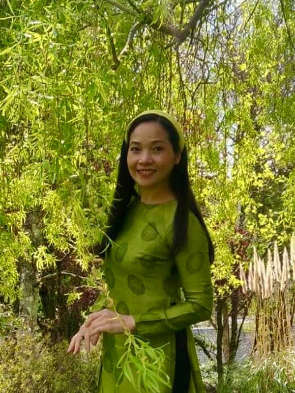 Nhan sắc NSƯT Lê Vi