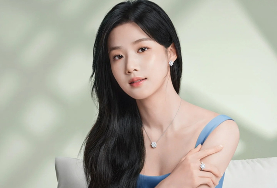 Sau hôm nay, thứ Hai 9/6/2025, 3 con giáp sự nghiệp mã đáo thành công, tiền bạc phất lên như vũ bão