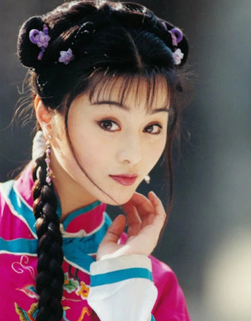 dan dien vien hoan chau cach cach sau 27 nam nguoi vien man, ke bi phong sat hinh anh 10