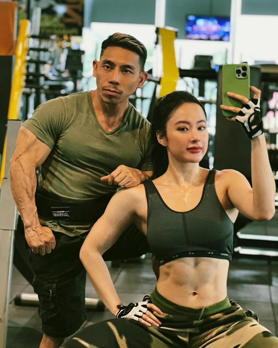 Angela Phương Trinh lộ khoảnh khắc tập gym hùng hục để có body lực sĩ gây sốc