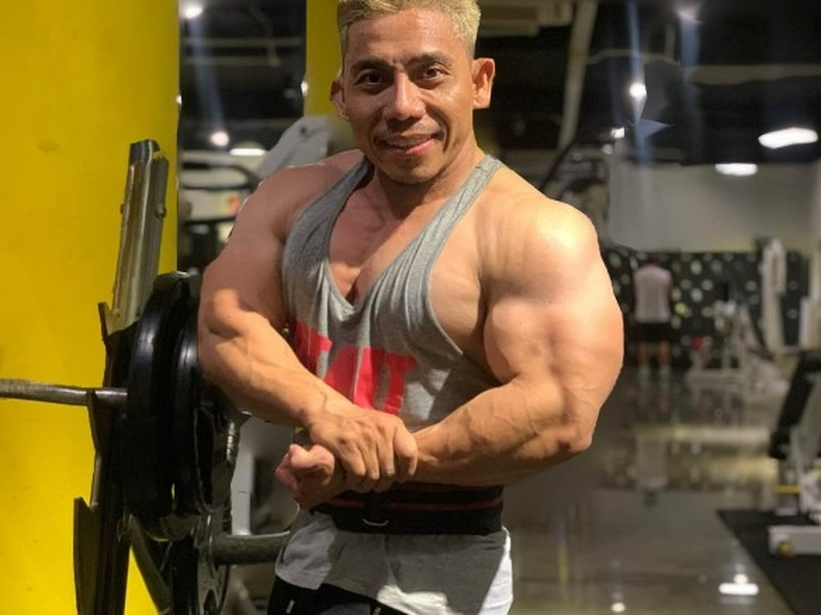 Angela Phương Trinh lộ khoảnh khắc tập gym hùng hục để có body lực sĩ gây sốc