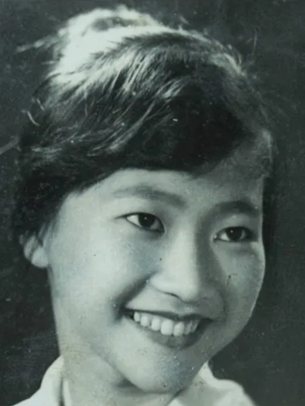 Nữ NSND đóng cô Nết trong 'Bài ca ra trận' giờ diện mạo thay đổi ra sao? - Ảnh 2.