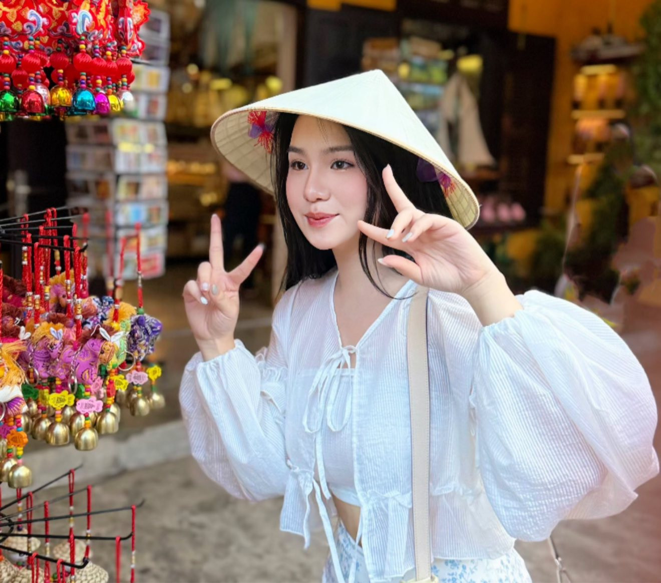 Diện mạo tuổi 23 con gái lớn của Á hậu Trịnh Kim Chi và đại gia Trấn Phương- Ảnh 6.