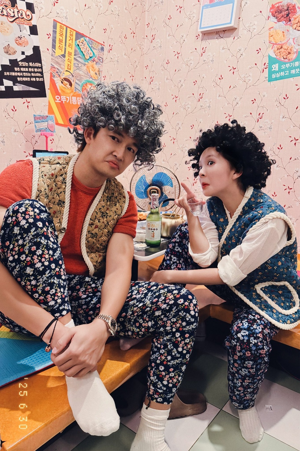 Đình Tú và Ngọc Huyền tung bộ ảnh độc lạ trước thềm đám cưới