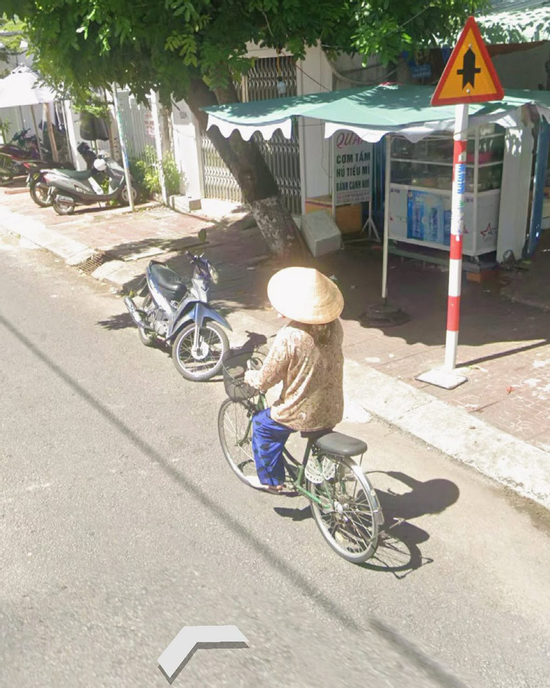 Gặp lại cô ruột đã mất nhờ Google Maps, cô gái An Giang xúc động nghẹn ngào