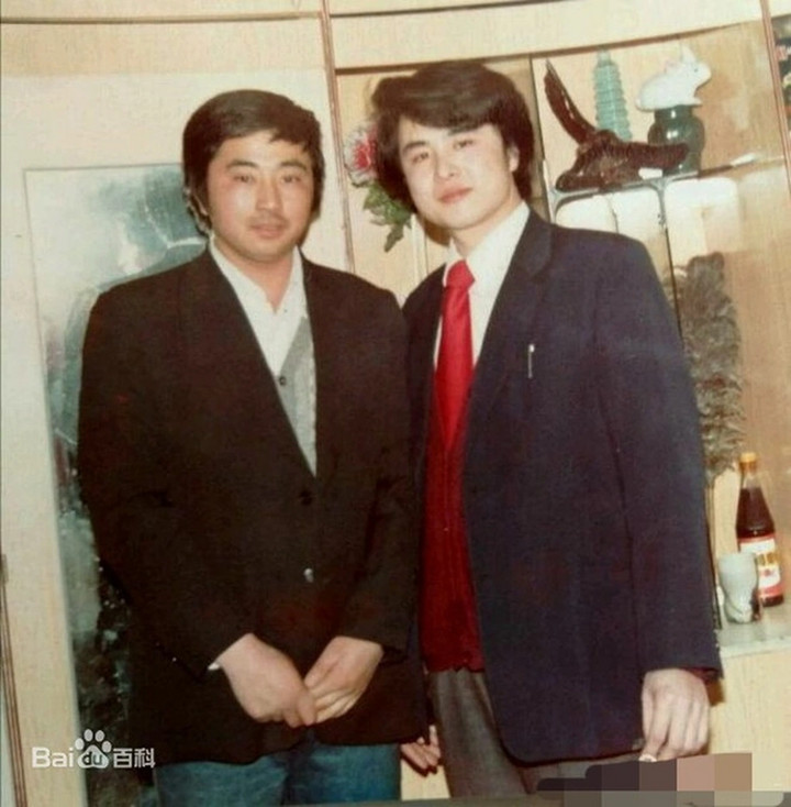 Ảnh thời trẻ của Từ Thiếu Hoa.