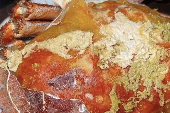 Cua ‘siêu gạch’ hàng khủng giá rẻ bất ngờ ở chợ online, dân tranh nhau đặt mua