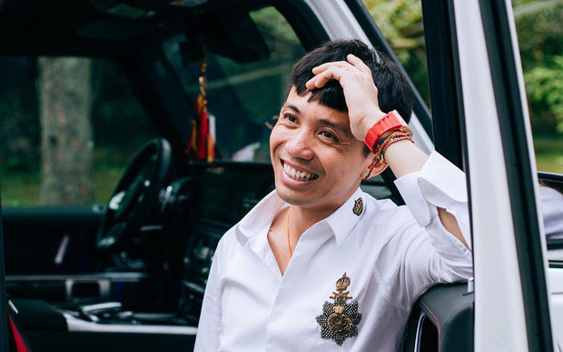 Soi profile 3 thiếu gia ngành nhựa đình đám showbiz Việt: Lấy vợ cực phẩm, học vấn thế nào? - Ảnh 3.