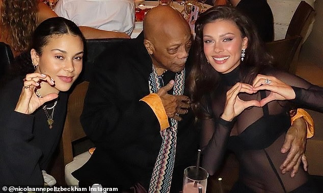 91920685 14888793 theactress29