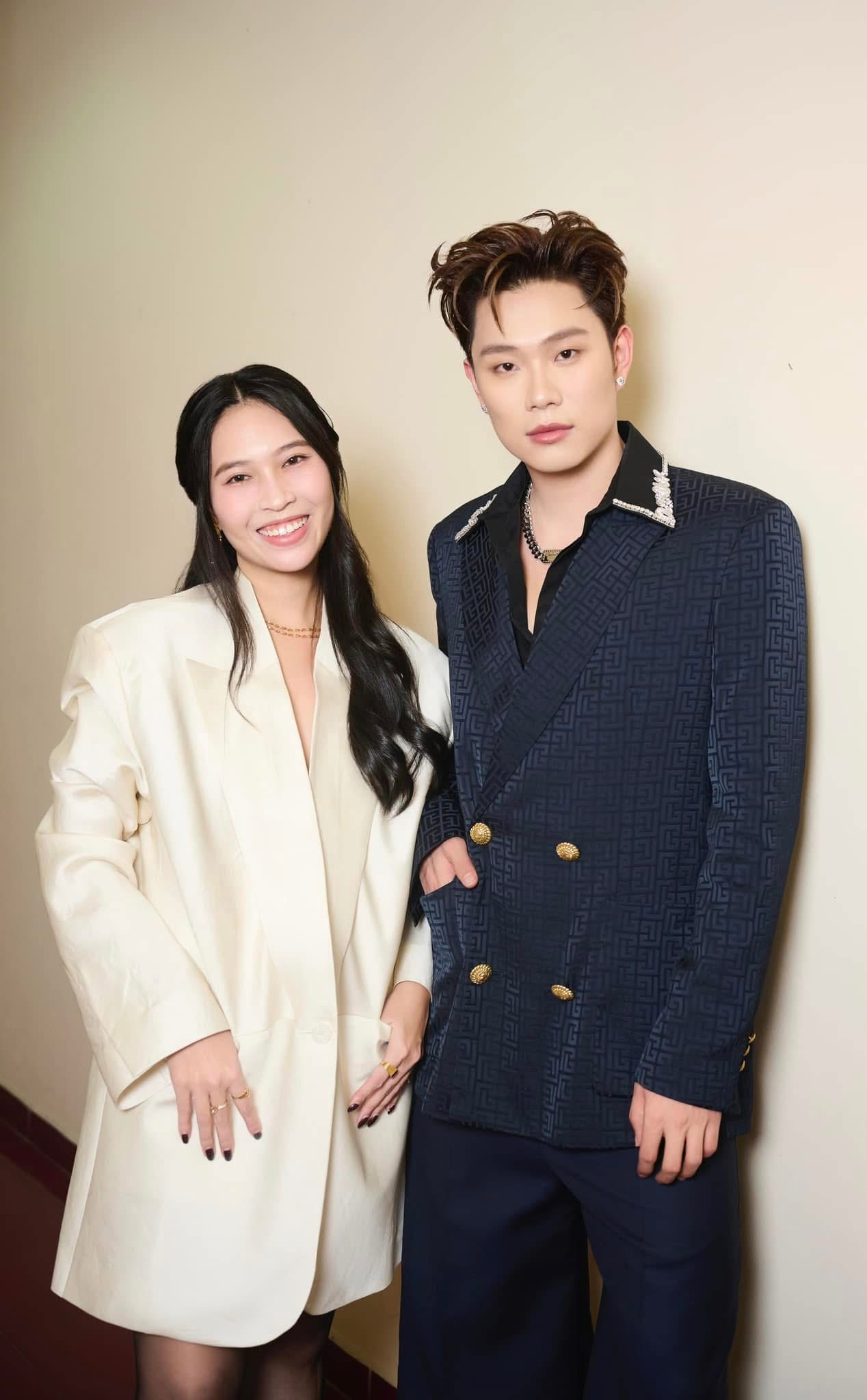 Dương Domic lộ mặt mộc hú hồn qua cam thường cùng gu thời trang bị chê như cái bang