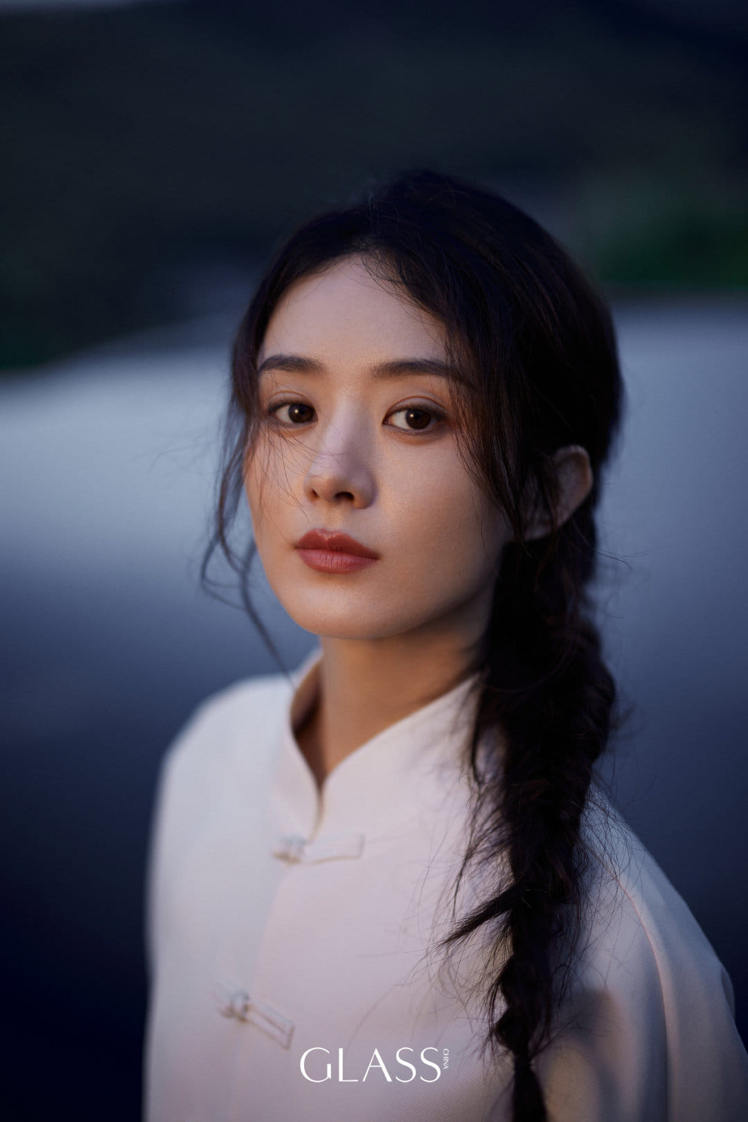 Ngoại hình khác lạ của Triệu Lệ Dĩnh gây chú ý khắp cõi mạng - Ảnh 1