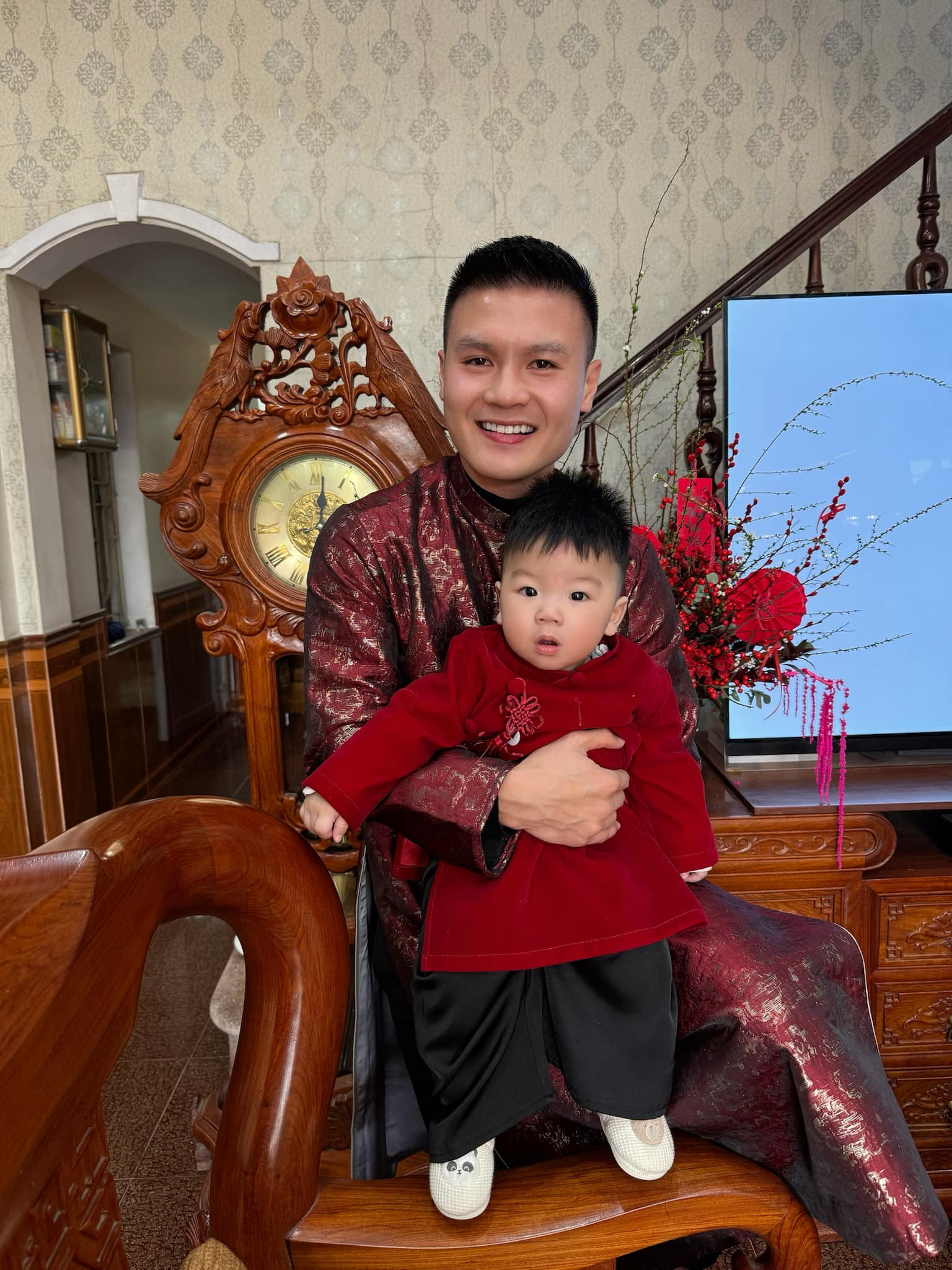 Tiệc sinh nhật 1 tuổi hoành tráng chuẩn rich kid của con trai Quang Hải