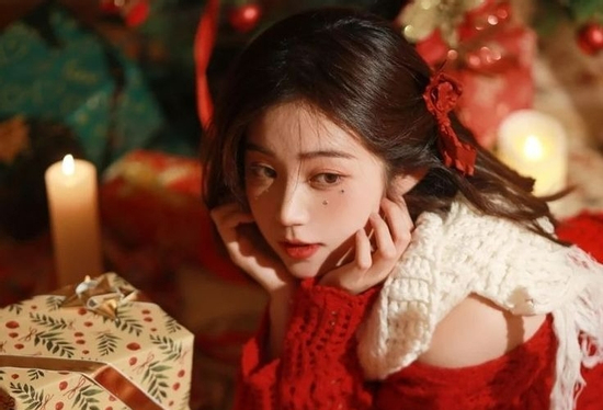 Đúng 12h30 ngày mai, thứ Ba 16/7/2025, 3 con giáp đi tới đâu Thần Tài theo tới đó, sự nghiệp thăng tiến