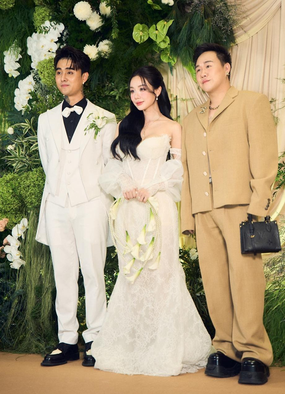 Một nửa showbiz Việt đổ bộ đám cưới Đạt G Cindy Lư