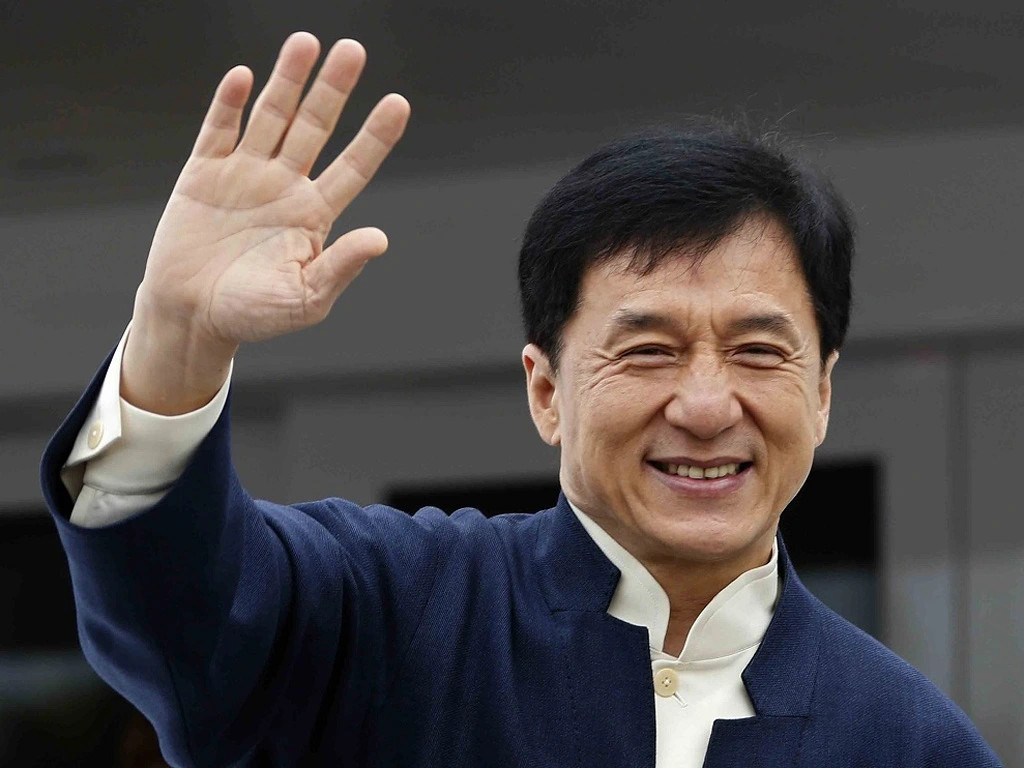 nhung fan cuong khien thanh long, luu Duc hoa khiep dam suot doi hinh anh 2