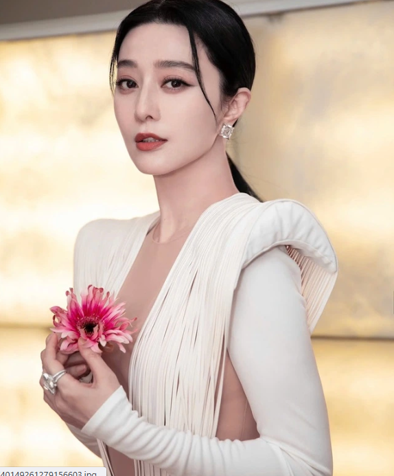 Phạm Băng Băng thu nhập số tiền 'khủng' nhờ kinh doanh làm đẹp sau khi bị 'phong sát' - Ảnh 2