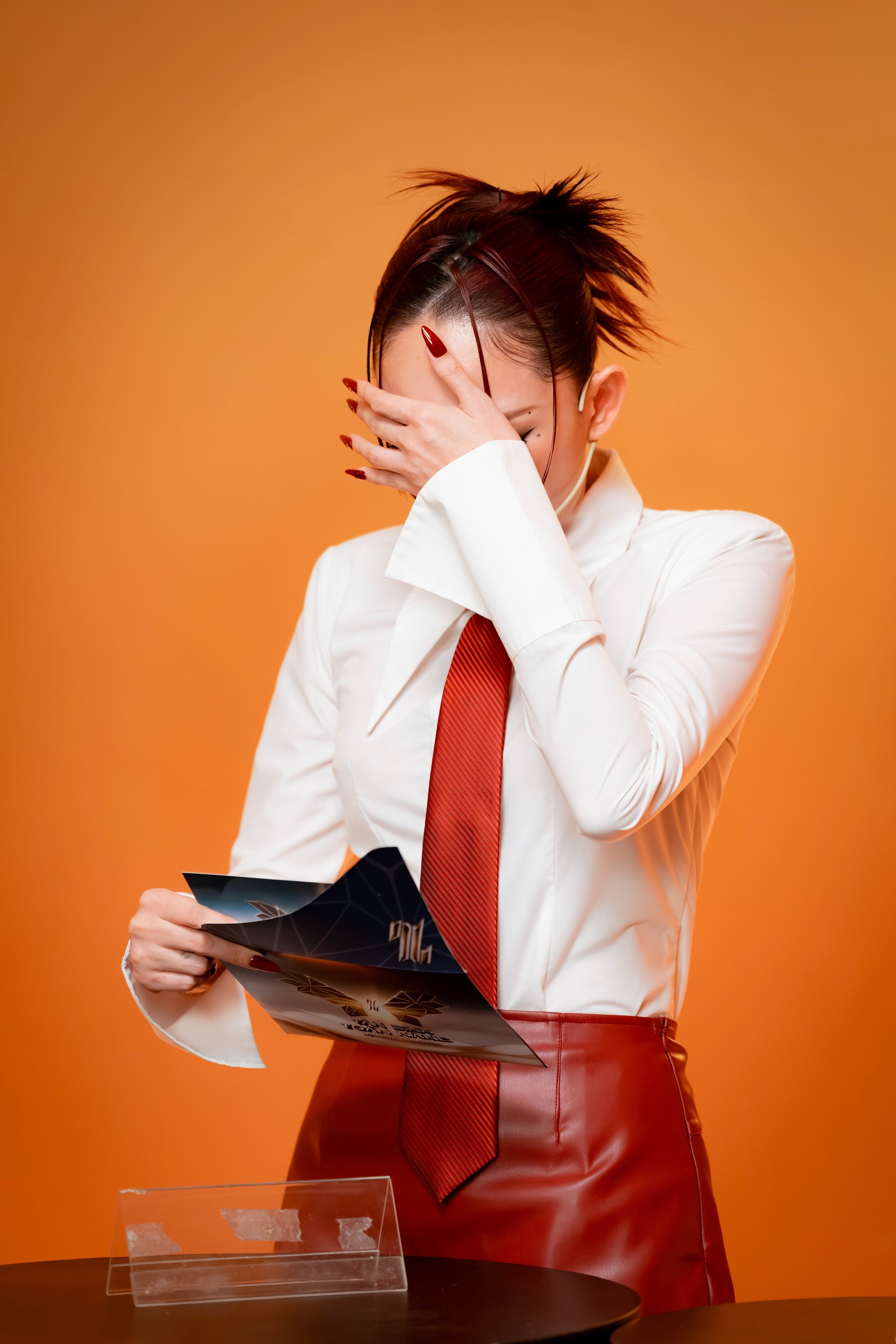 Tóc Tiên đăng đàn đầy tâm trạng sau khi liên tục bị công kích