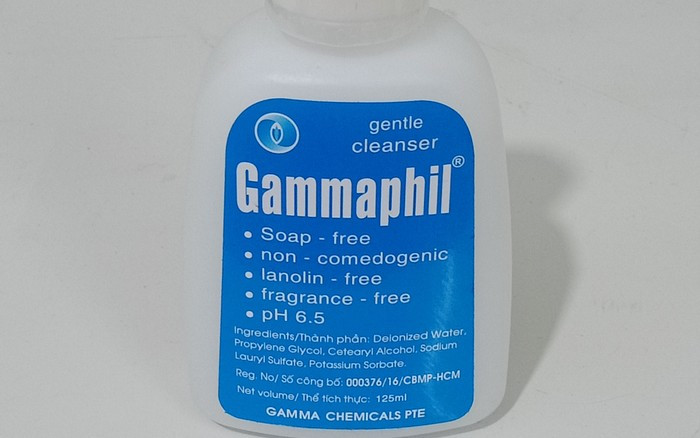 Võ Hà Linh phản hồi nóng bị nghi quảng cáo lô sữa rửa mặt vừa bị thu hồi tiêu hủy