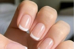 Điểm lại những kiểu nail 'lỗi mốt' từng gây sốt