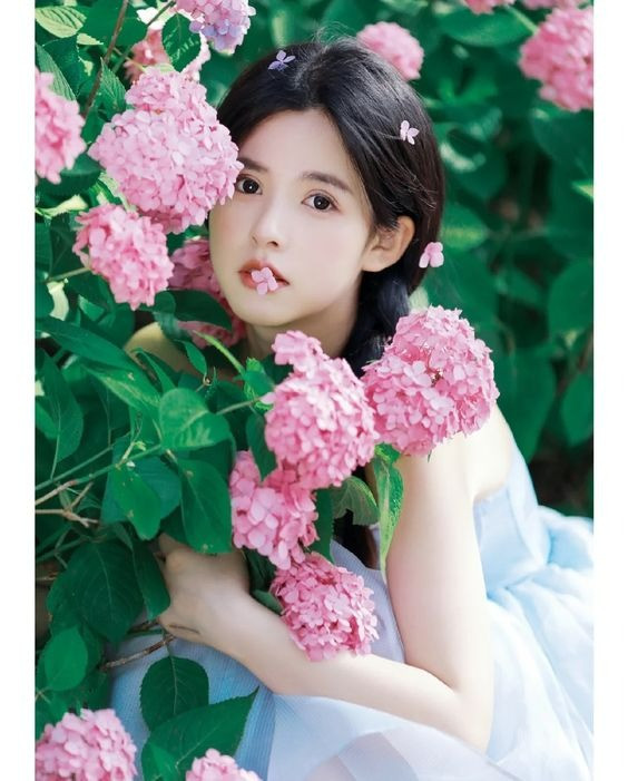 Giữa tháng 7 tài lộc tràn về 3 con giáp may mắn bủa vây tiền bạc kéo về ầm ầm