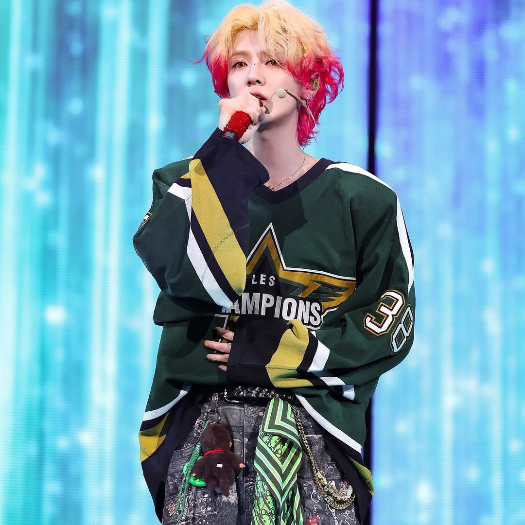 Lộc Hàm tung tạo hình 'chim Phượng' gây ấn tượng khắp cõi mạng - Ảnh 2