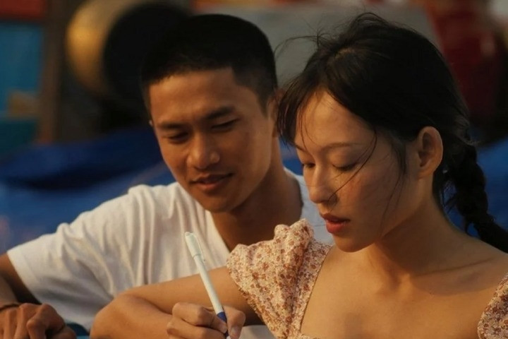 Vừa chiếu đã thu 2,6 tỷ, phim đoạt Cánh diều vàng gây tranh cãi