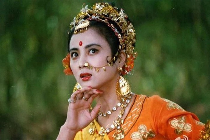 Nữ diễn viên Lý Linh Ngọc thủ vai ''Thỏ Ngọc'' trong phim Tây Du Ký.