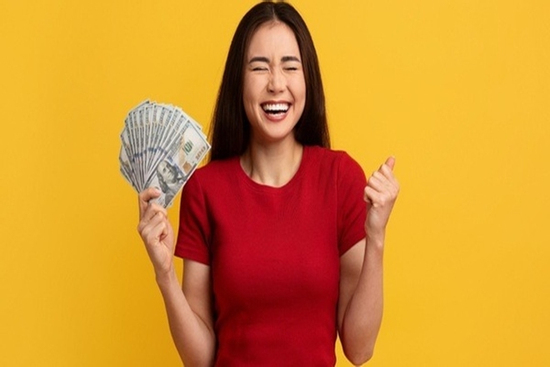 Tình đến – Tiền đầy ví: Top cung hoàng đạo hưởng trọn vượng khí cuối 2025