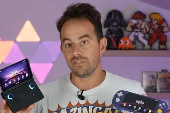 YouTuber đối mặt với 3 năm tù giam vì review máy chơi game cổ