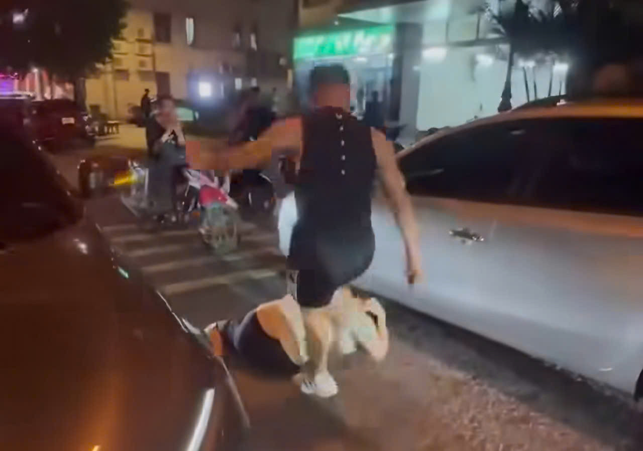 z68100473189775d1382c96e2a6a36a2bdab7c7415c13e 1752650778668148221230720250716155423.2368120.jpg