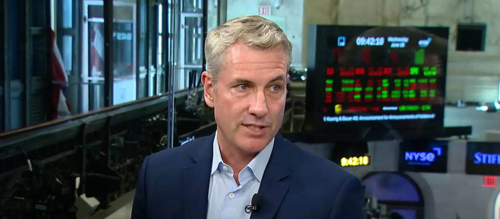 Soi khối tài sản nhiều không đếm xuể của CEO công ty tỷ đô vừa bị lộ phốt ngoại tình chấn động