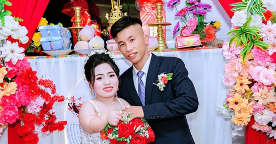Cô dâu An Giang cao 90cm lấy người như ý, xúc động trước lời dặn của bố mẹ chồng