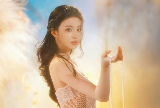 Sau 16h30 chiều nay (2/7/2025), 3 con giáp quơ tay trúng núi vàng, tiền tài nối đuôi nhau mà đi