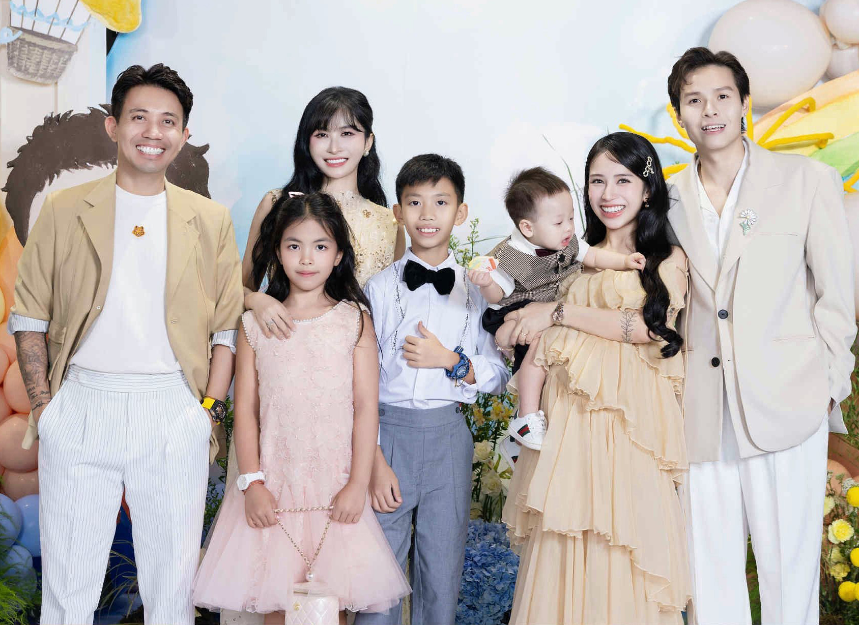 509359120_2494940510855505_29253 copy.jpg