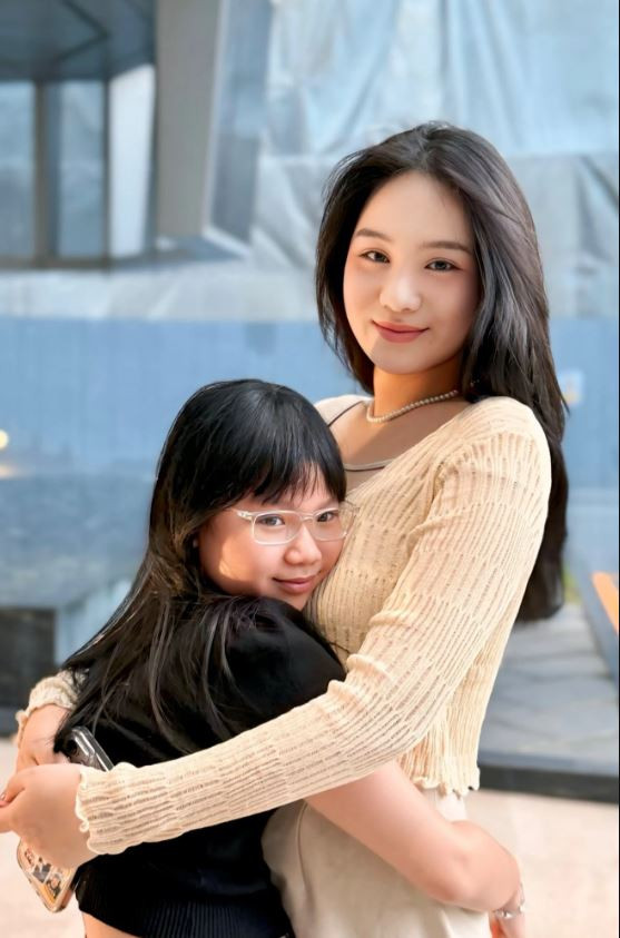 Con gái Trịnh Kim Chi 'trổ mã', đủ điều kiện thi hoa hậu nhưng không nối nghiệp mẹ - Ảnh 4