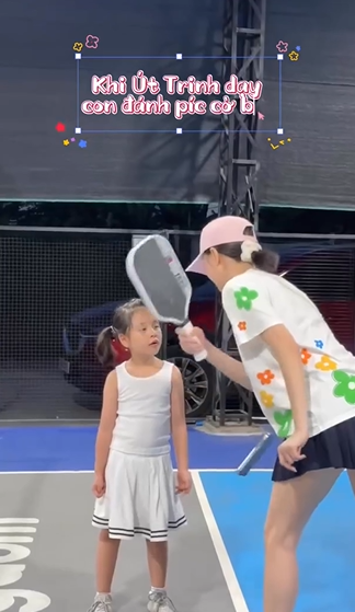 Ngọc Trinh đáp trả cao tay sau khi bị chỉ trích vì mặc phản cảm ra sân pickleball