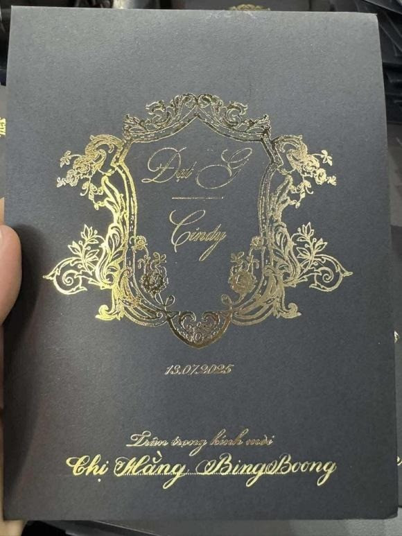 Sau thiệp cưới màu đen Đạt G Cindy Lư tiếp tục gây tranh cãi vì quy định trong lễ cưới