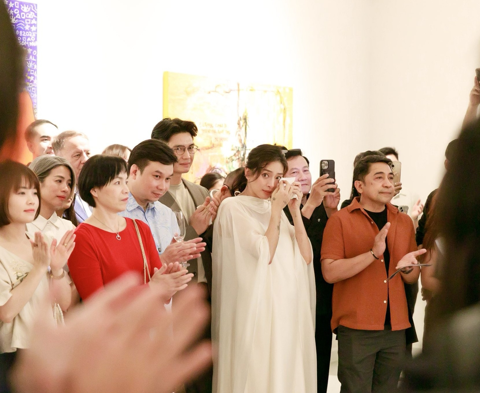 Sức khỏe gây lo lắng của Ngô Thanh Vân khi mang thai