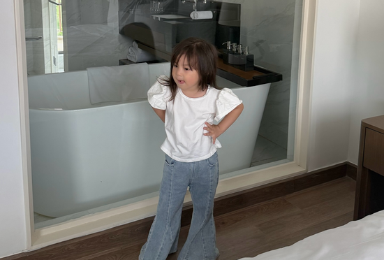 Ái nữ nhà Salim - Hải Long với thú vui mùa hè qua loạt ảnh được mẹ chia sẻ