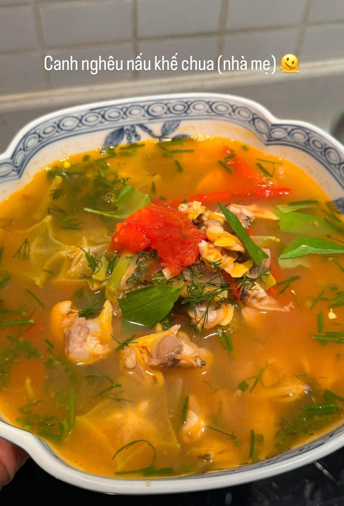 Học Tăng Thanh Hà nấu 4 món ăn dân dã, dễ làm mà ngon miệng đưa cơm ngày hè- Ảnh 2.