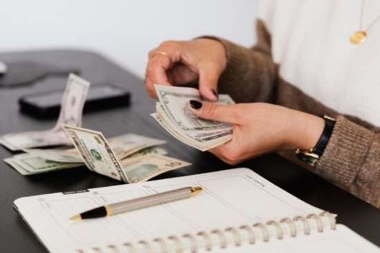 Bước ngoặt bất ngờ cuối năm 2025: Top cung hoàng đạo 'trúng số' sự nghiệp và tài chính