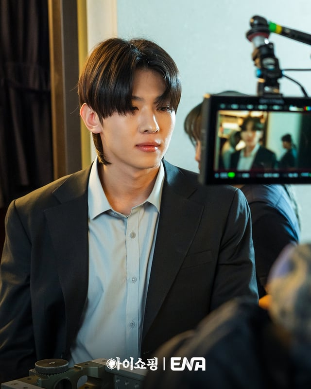 the defects behind the scenes st 17531471962891067448565